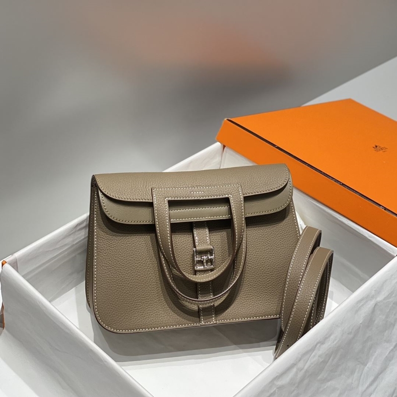 Hermes halzan Bags